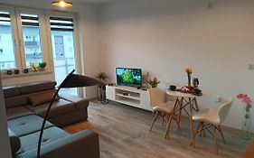 Apartament z Sauna i Jacuzzi